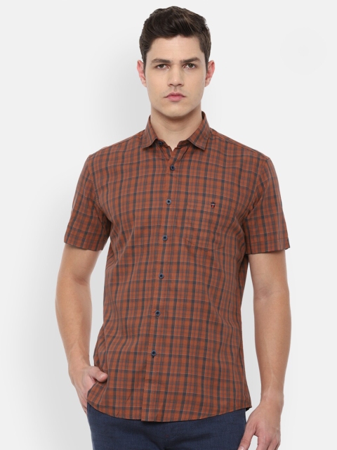 

Louis Philippe Sport Men Maroon Slim Fit Checked Casual Shirt