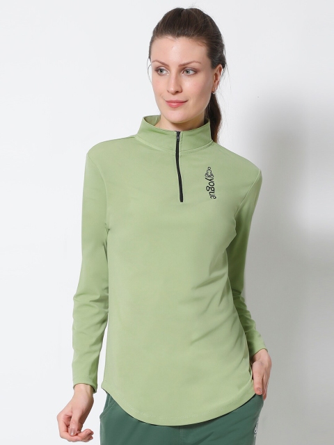 

Yogue Activewear Green Top