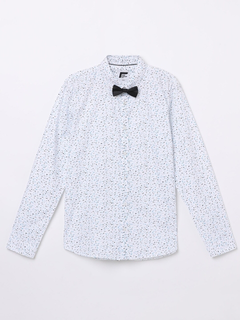 

Fame Forever by Lifestyle Boys White Slim Fit Printed Cotton Casual Shirt