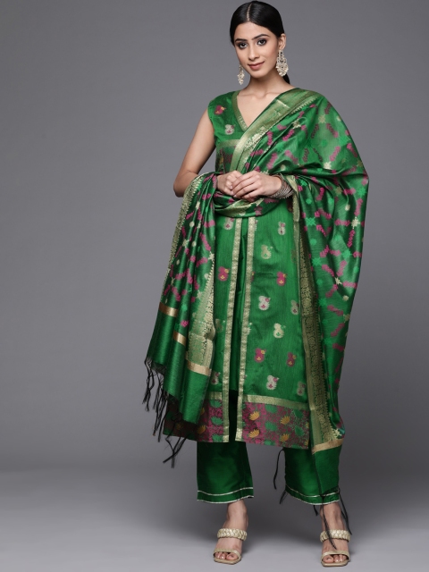 

Chhabra 555 Women Green Paisley Print Made-to-Measure Kurta with Trousers & Dupatta