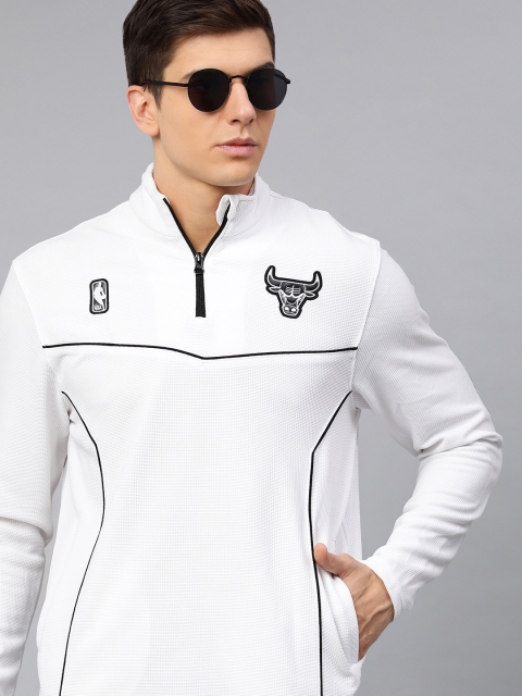 

NBA Men White Chicago Bulls Tailored Jacket