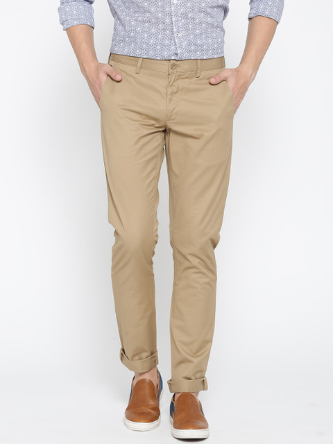 

Blackberrys Men Khaki Sharp Fit Solid Casual Trousers