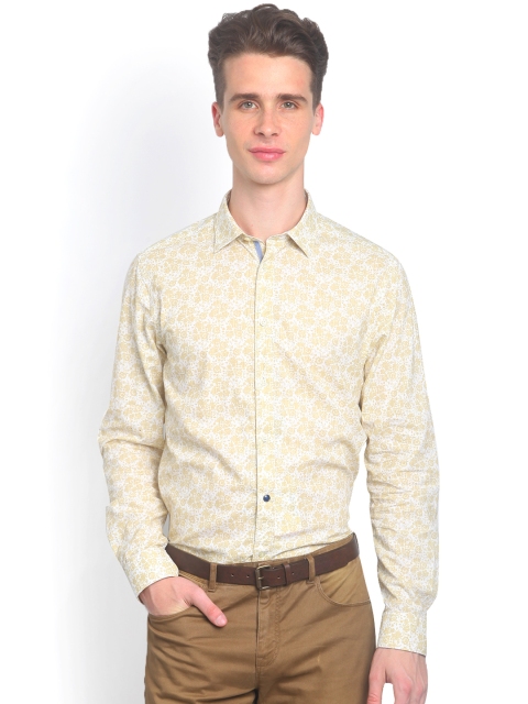 

Blackberrys Men Yellow Slim Fit Printed Casual Shirt