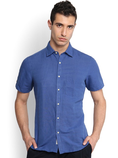 

Blackberrys Men Blue Smart Fit Solid Casual Shirt