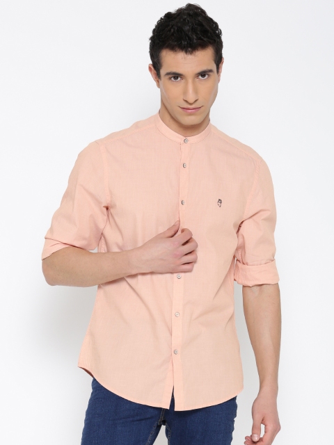 

Blackberrys Men Peach-Coloured Slim Fit Solid Casual Shirt