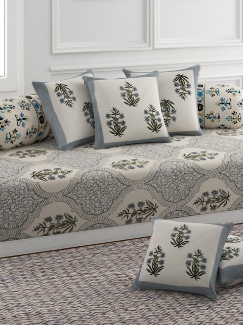 

ROMEE Set Of 8 Grey & White Floral Printed Bedsheet With 2 Bolsters & 5 Cushion Covers