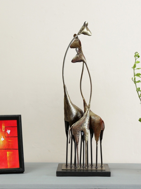 

vedas Metallic-Toned & Black Giraffe Table Decor Showpiece