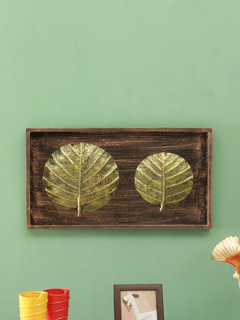 

vedas Gold-Toned Crimson Leaf Wall Decor
