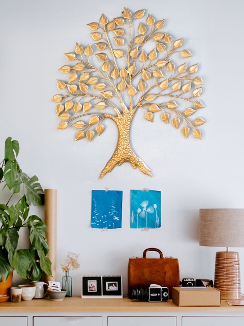 

vedas Gold-Toned W-Amara Gold Tree Wall Dcor