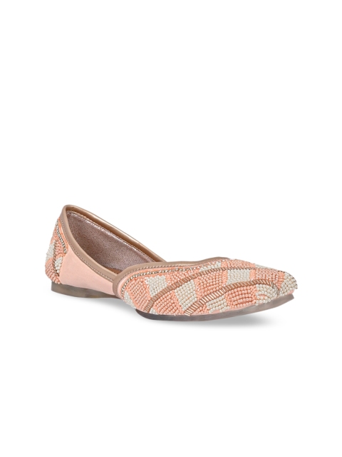 

Jove Women Peach-Coloured Embellished Leather Ethnic Mojaris Flats