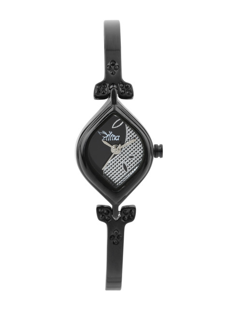 

ILINA Women Black & Silver-Toned Dial Watch ILFLRBPRBBLK