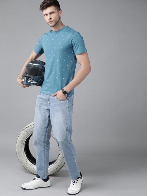 

Roadster Men Blue & White Printed Pure Cotton T-shirt