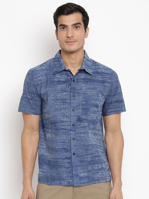 

Fabindia Men Blue Cambric Printed Cotton Casual Shirt