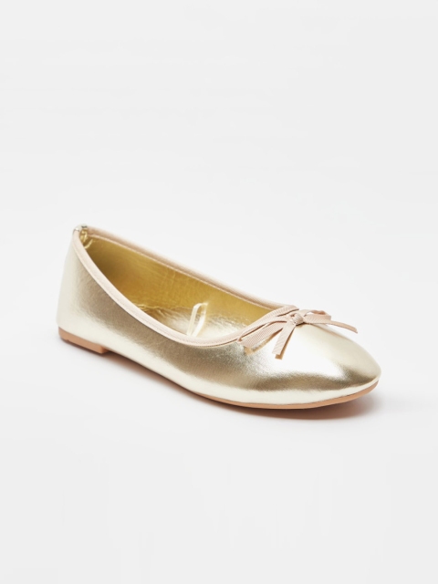 

shoexpress Girls Gold-Toned Ballerinas with Bows
