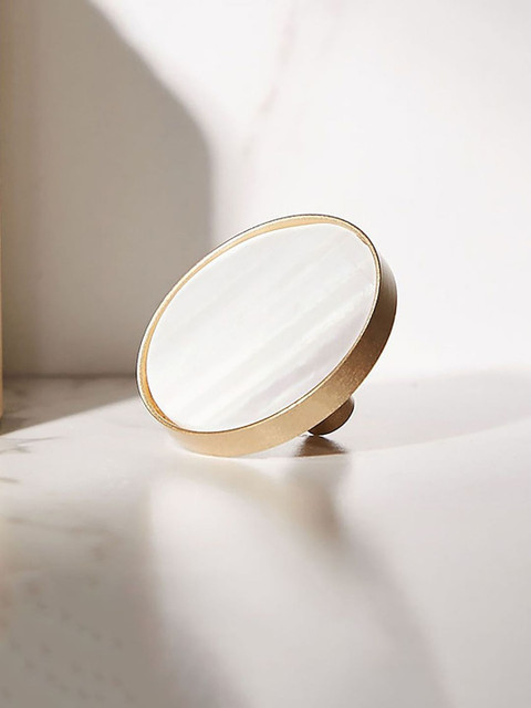 

MANTARA White & Gold-Toned Drawer Screw Holder