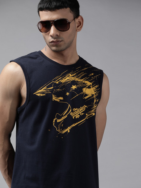 

Roadster Men Navy Blue & Yellow Brand Logo Printed Pure Cotton T-shirt