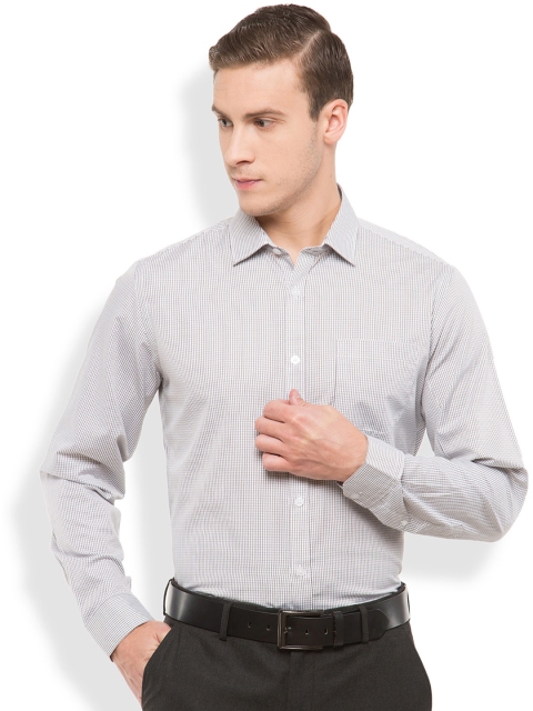

Mark Taylor Men White & Black Slim Fit Checked Formal Shirt