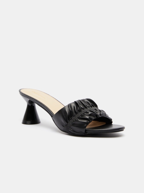 

shoexpress Black Textured PU Block Sandals