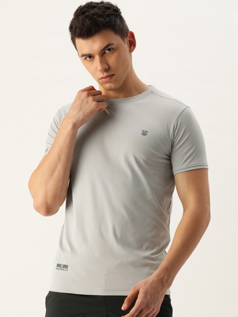 

Sports52 wear Men Grey Printed Detail T-shirt