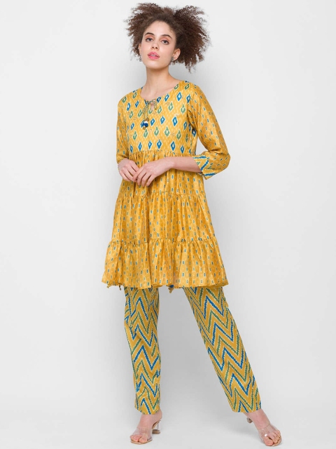 

ZOLA Women Mustard Yellow & Blue Ikat Printed Tiered Kurta with Trousers