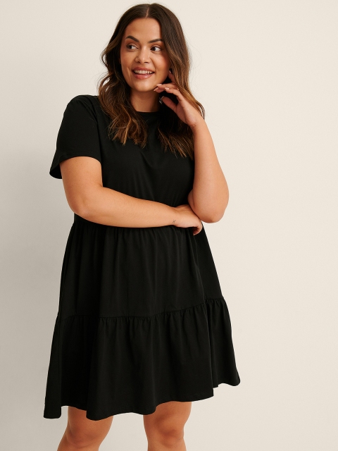 

NA-KD Plus Size Black Pure Cotton Solid Tiered A-Line Dress
