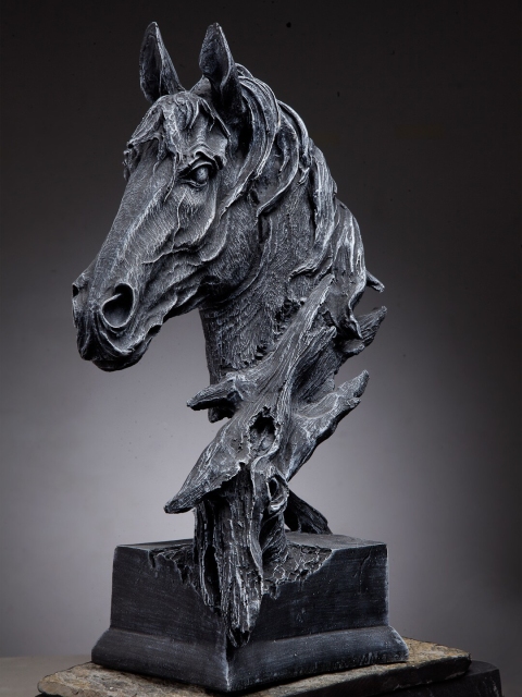 

KLOTTHE Black Decorative Horse Showpiece