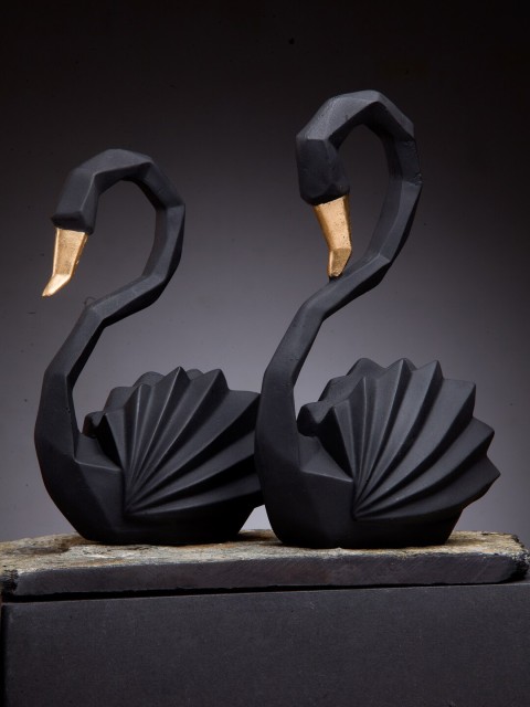 

KLOTTHE Set Of 2 Black & Gold-Toned Duck Couple Showpieces