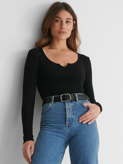 

NA-KD Women Black Ribbed Crop Top