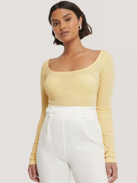 

NA-KD Women Yellow Solid Fitted Top