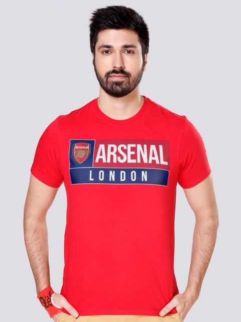 

Arsenal FC Men Red Sports Colourblocked Applique T-shirt