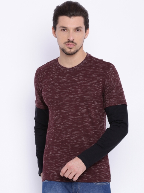 

ARISE Men Maroon Solid Round Neck T-shirt with Slub Effect