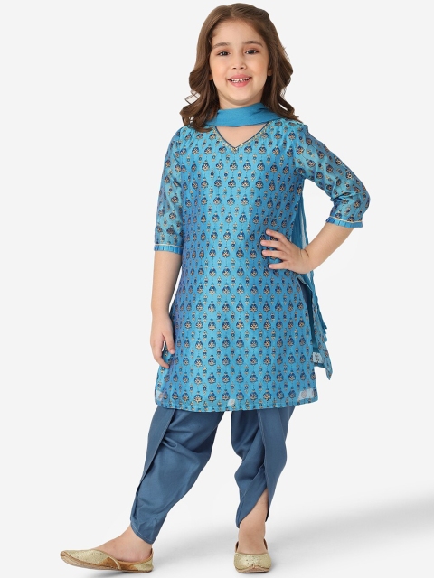 

Fabindia Girls Blue Kurta with Dhoti Pants & With Dupatta