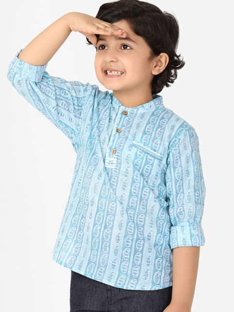 

Fabindia Boys Blue & White Ethnic Motifs Printed Cotton Kurta