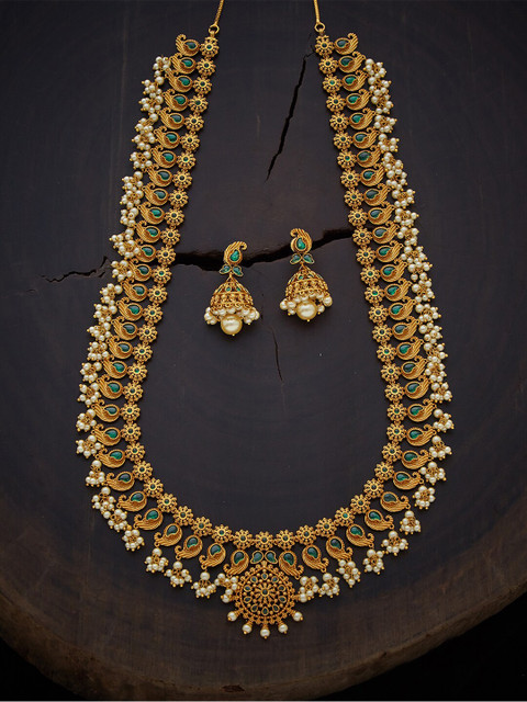 

Kushal's Fashion Jewellery Green & Gold-Plated Necklace