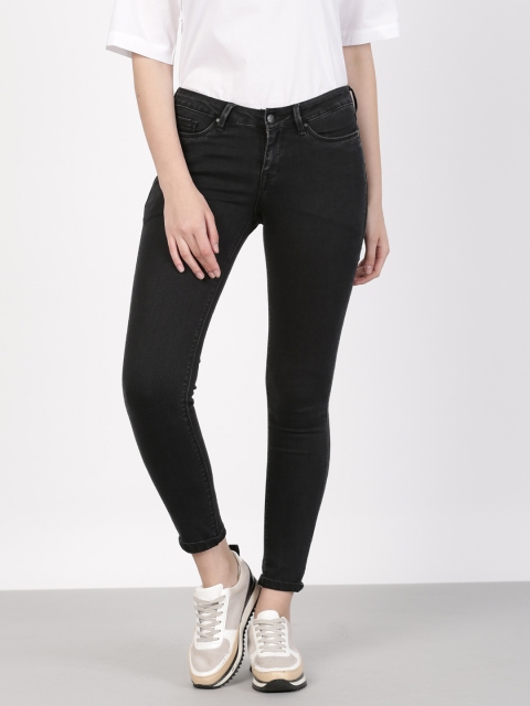 

ether Women Black Skinny Fit Stretchable Jeans