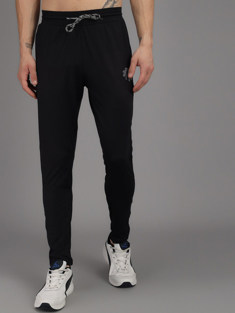 

Gallus Men Black Solid Dry-Fit Track Pants