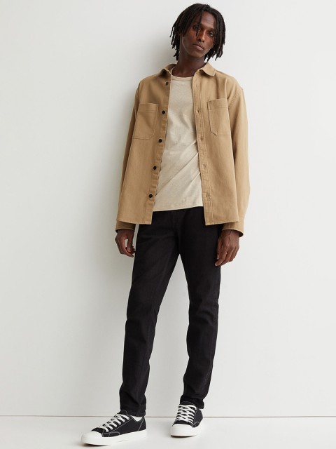 

H&M Men Black Solid Slim Tapered Jeans