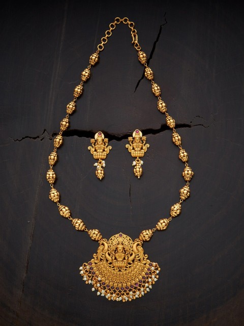 

Kushal's Fashion Jewellery Gold-Toned & Off White Gold-Plated Antique Necklace