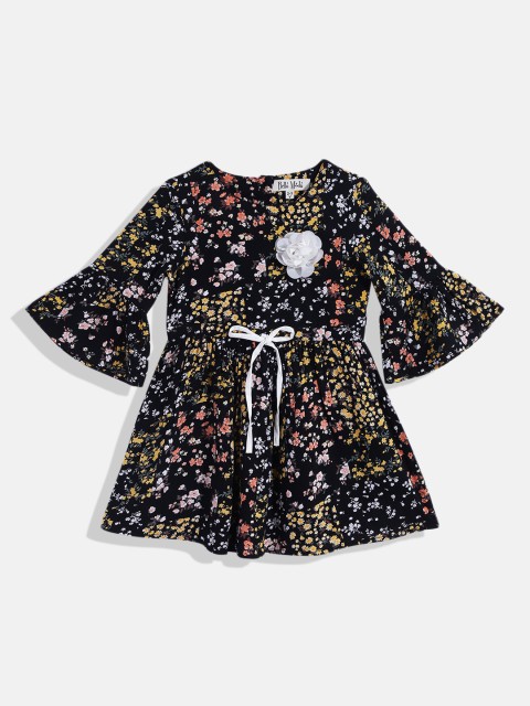 

Bella Moda Girls Black & Yellow Floral Pure Cotton A-Line Dress