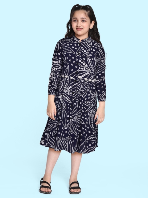

Bella Moda Girls Navy Blue & White Ethnic Motifs Printed Pure Cotton A-Line Dress