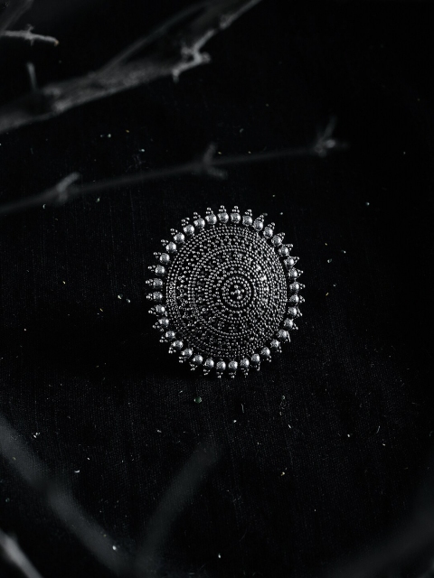 

ZeroKaata Silver-Plated Tribal Design Finger Ring