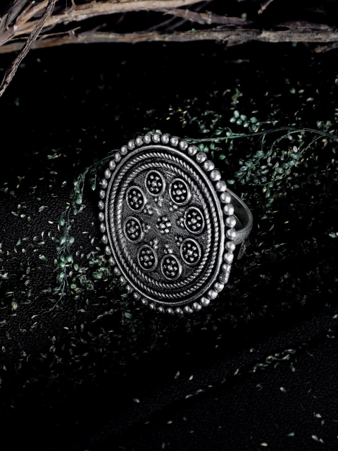 

ZeroKaata Silver Oxidised Silver-Plated Adjustable Finger Ring