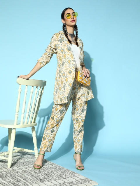 

Luni Women Classic Cream Printed Coat with Trousers