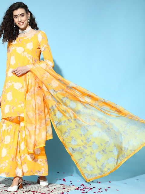 

Luni Floral Poly Georgette New Neckline Kurta Set, Yellow