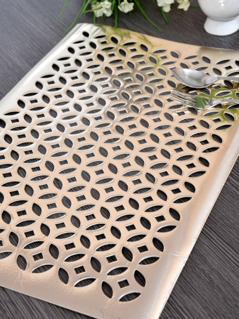

DREAM WEAVERZ Set Of 6 Gold- Toned Textured Table Placemats