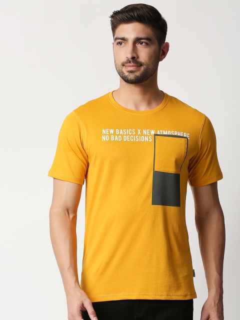 

Lee Cooper Men Yellow Typography 2 Printed Slim Fit T-shirt