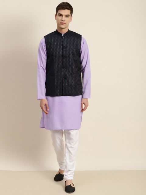 

SOJANYA Men Lavender & Navy Blue Kurta with Churidar & Nehru Jacket