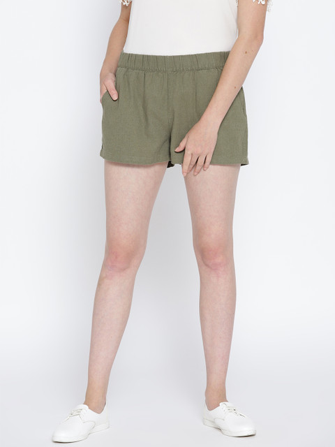 

Vero Moda Women Olive Green Solid Hot Pants