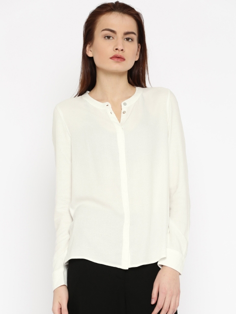 

Vero Moda Women Off-White Regular Fit Solid Casual Shirt