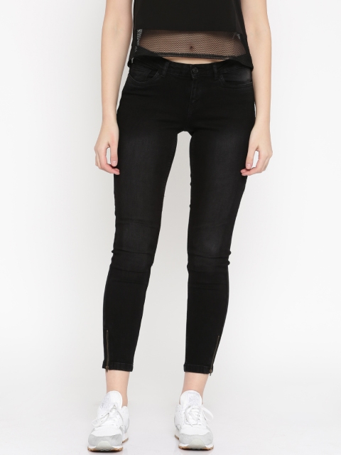 

Vero Moda Women Black Stretchable Jeans